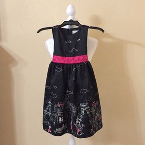 Girls dress with Paris scenes
